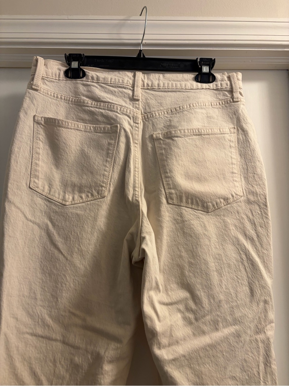 Universal Thread Mom Jeans - Picture 6 of 11